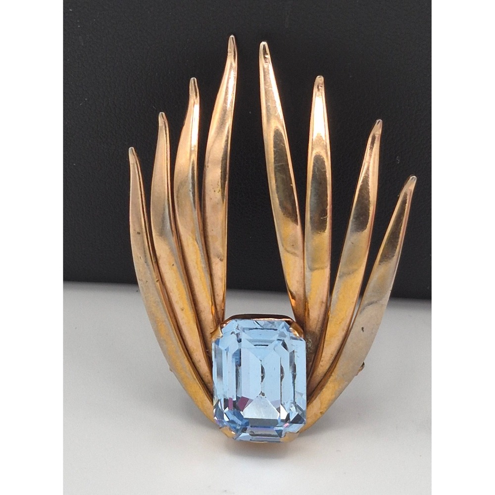 Vintage Brooch Gold Tone Blue Emerald Cut Rhinestone Wing Ray Statement Pin
